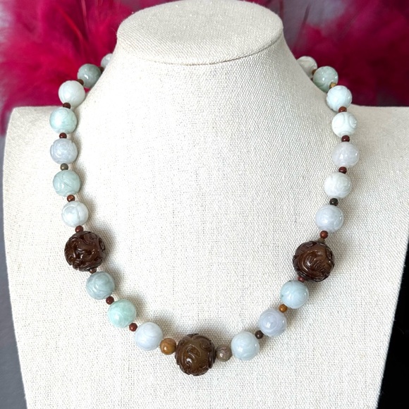Artisan Beaded Necklace with Brown and Jade Accents - Picture 5 of 8